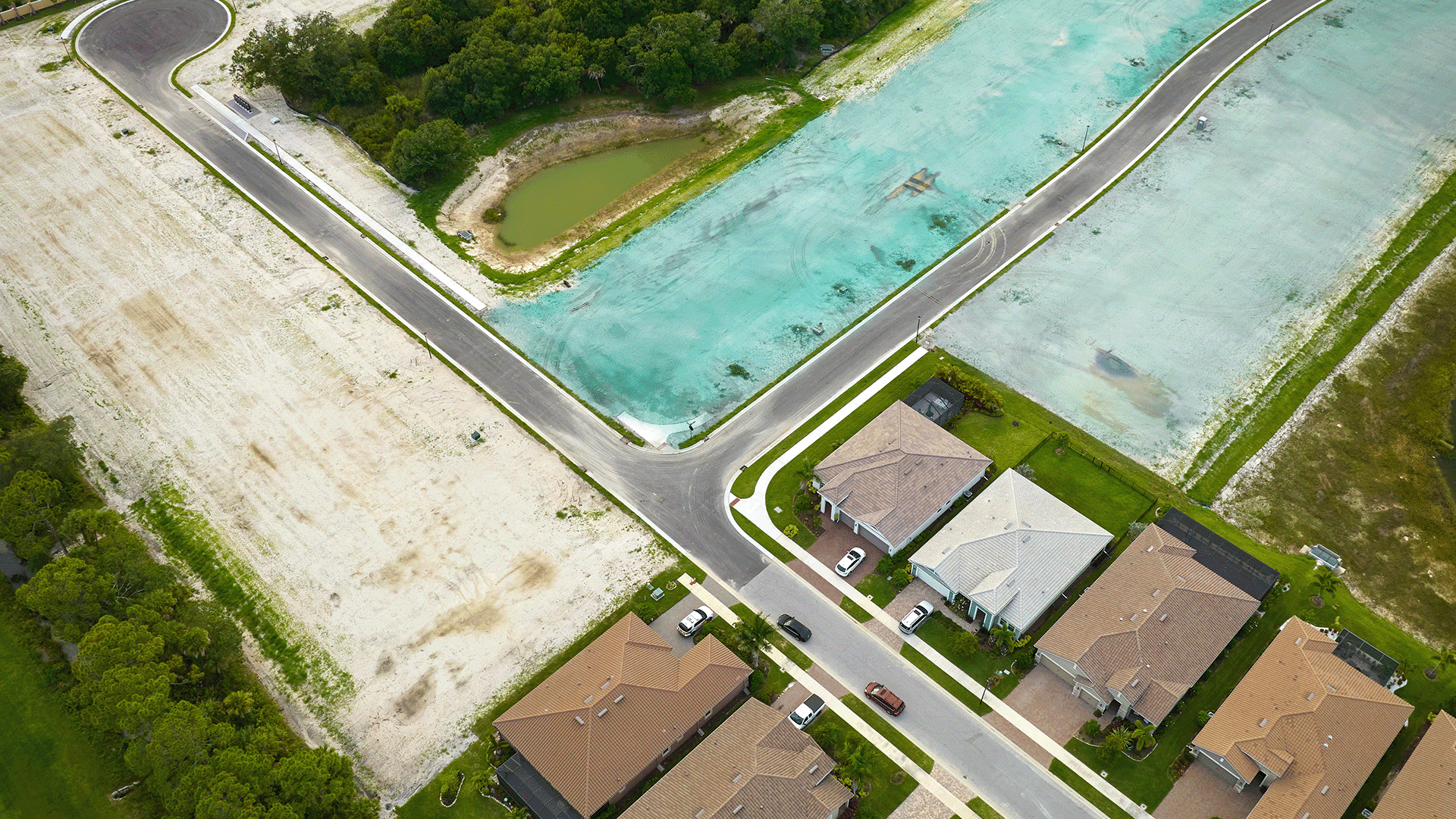 aerial-view-of-construction-site-with-new-tightly-2024-12-07-03-22-35-utc